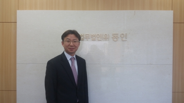 <향우 탐방>변호사인 강경원 중앙고등학교 총동창회장